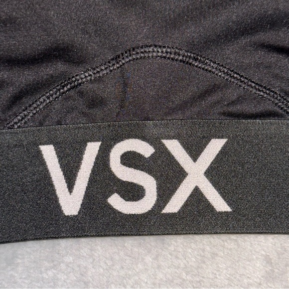 Victoria’s Secret Strappy Sports Bra and VSX Sport Bra Size Medium - Picture 6 of 10